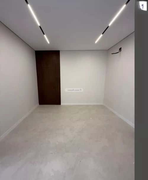 Apartment with 6 Bedrooms Al-Janadriyah, East Riyadh, Riyadh