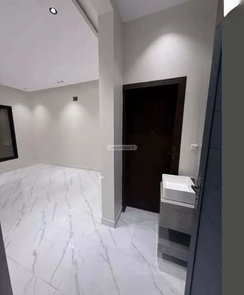 Floor 249 SQM with 6 bedrooms الرحمانية، شرق جدة، جدة