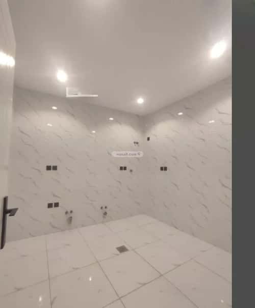 Apartment with 5 Bedrooms Al Rayaan, East Jeddah, Jeddah