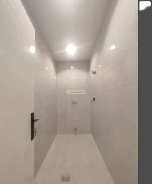 5 bedroom apartment in Ar Rayan