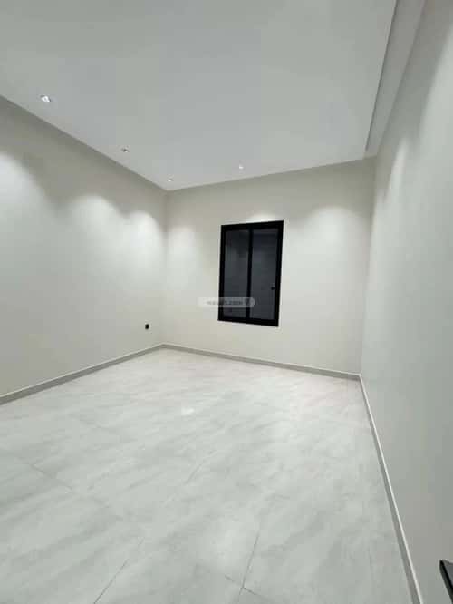 Floor 295 SQM with 7 bedrooms الزهور، أبها