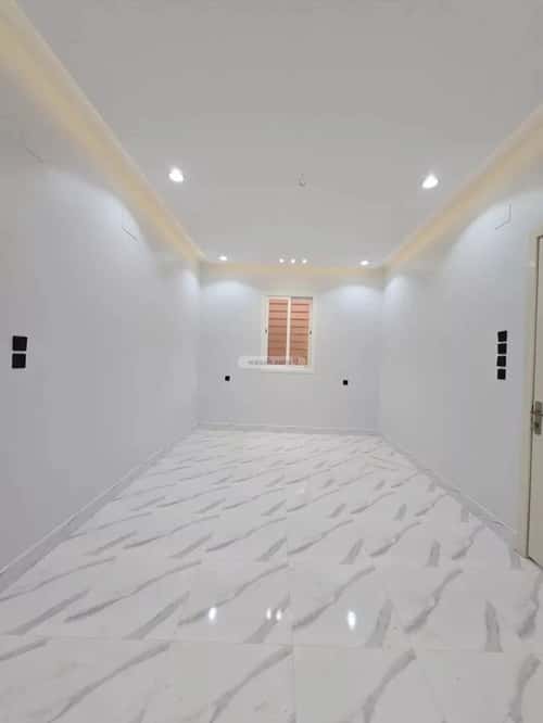 Apartment with 6 Bedrooms Al-Qafilah, Khamis Mushait