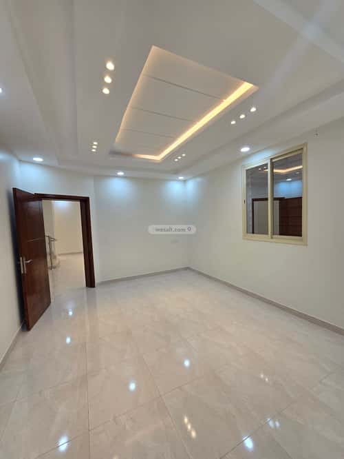 Villa 350 SQM Facing East on 20m Width Street Al Khalidiyah, Khamis Mushait