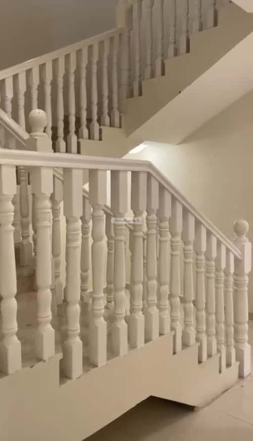 Apartment with 5 Bedrooms Al Danah Al Shmalyah, Alzahran