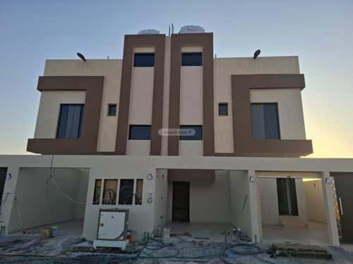 Floor 143 SQM with 4 bedrooms عريض، جنوب الرياض، الرياض
