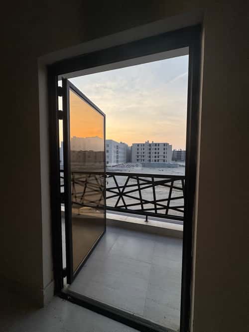 شقة ب 4 غرف الحمراء، الخبر