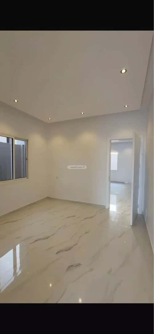 Villa 211 SQM facing North on 18m width street اللؤلؤ، الخبر