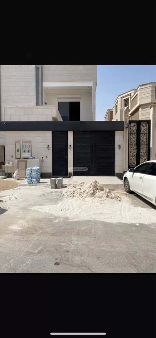 Floor 264.02 SQM with 5 Bedrooms Al-Muanisiyah, East Riyadh, Riyadh