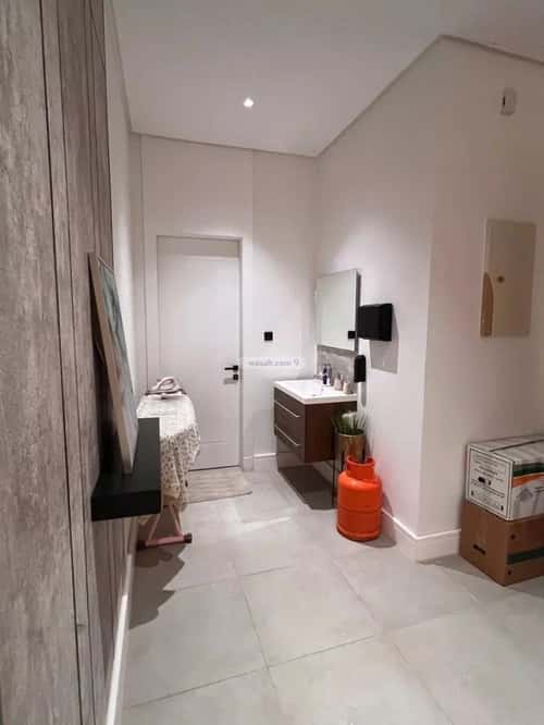 4 bedroom apartment in Al Munsiyah