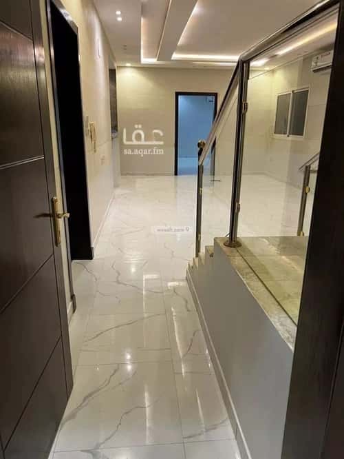 Villa 336 SQM Facing North with 8 Bedrooms Al-Muanisiyah, East Riyadh, Riyadh