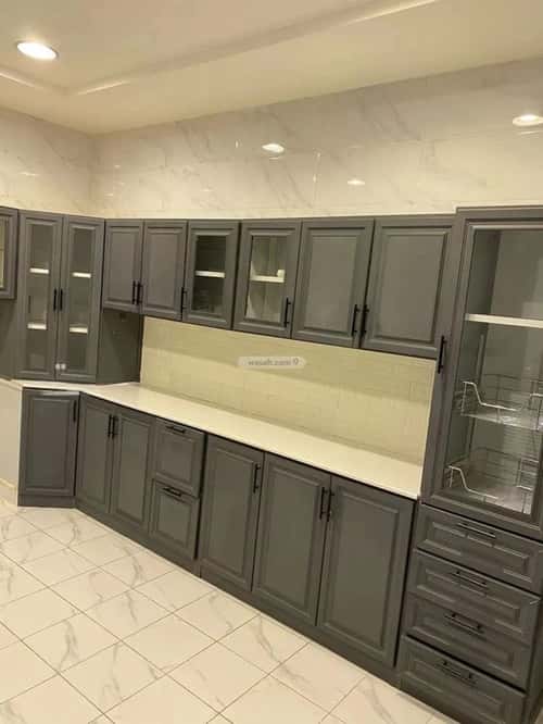 Apartment with 5 Bedrooms Twaeeq, West Riyadh, Riyadh