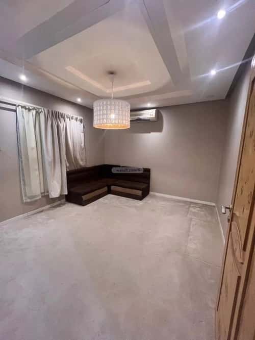 فيلا 360 متر مربع جنوبية على شارع 15م قرطبة، شرق الرياض، الرياض