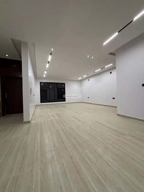 Villa 335 SQM Facing North on 14m Width Street An-Nahdah, East Riyadh, Riyadh