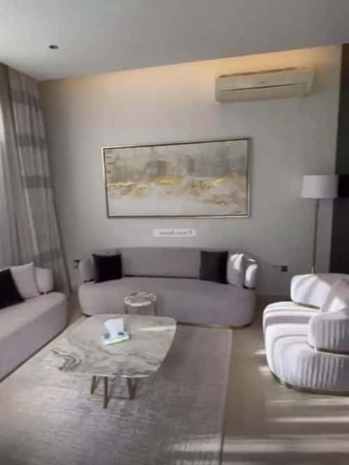 فيلا 225 متر مربع شرقية على شارع 15م العارض، شمال الرياض، الرياض