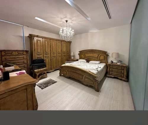 فيلا 265 متر مربع شمالية على شارع 10م المريكبات، الدمام