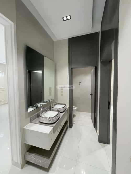 دور 203 متر مربع ب 6 غرف المعارض، خميس مشيط