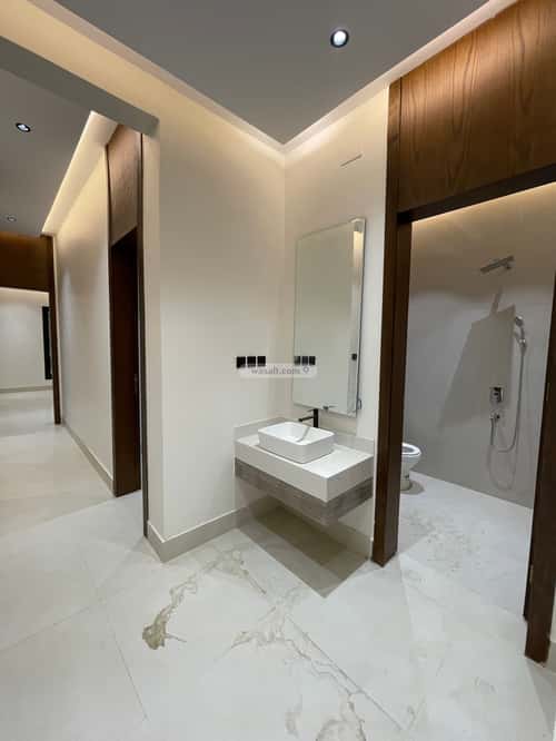 شقة ب 6 غرف الجامعيين، خميس مشيط