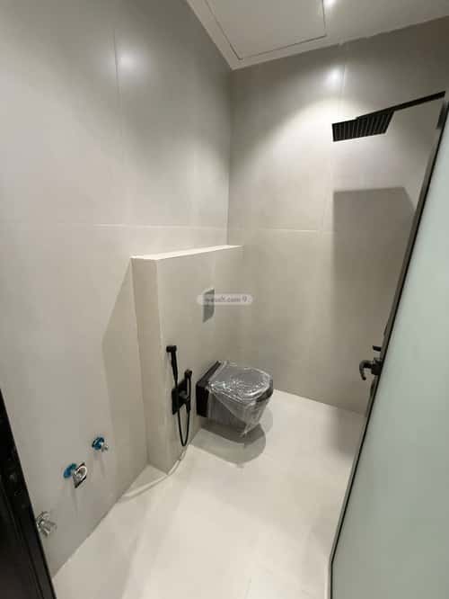 Apartment with 5 bedrooms الجنادرية، شرق الرياض، الرياض