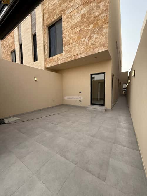 Apartment with 5 Bedrooms Al-Janadriyah, East Riyadh, Riyadh