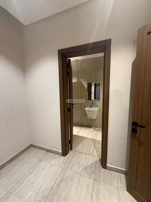 Apartment with 3 Bedrooms Irqah, West Riyadh, Riyadh