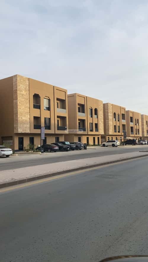 Apartment with 3 Bedrooms Irqah, West Riyadh, Riyadh
