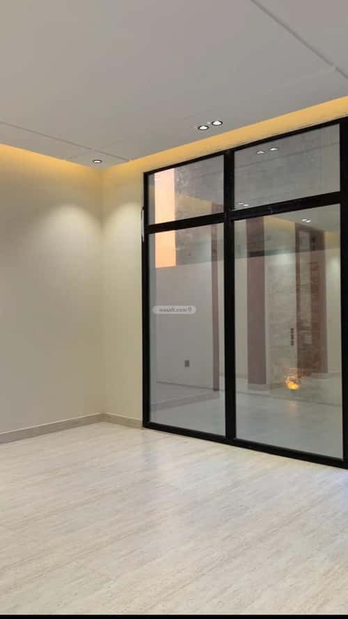 Floor 257 SQM with 6 bedrooms الروضة، جازان