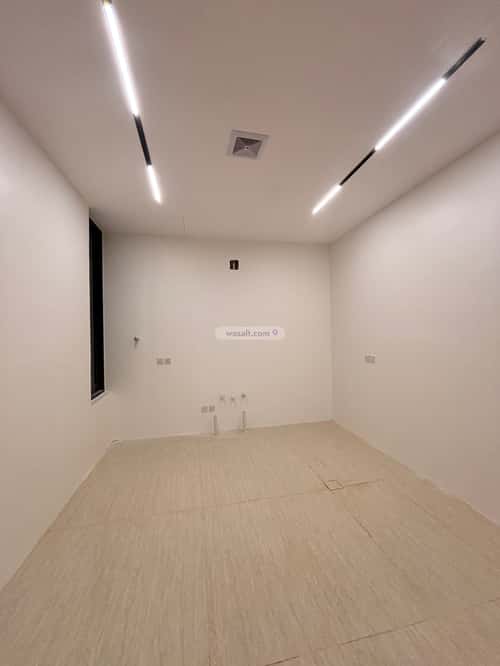 6 bedroom villa in Al Mahdiyyah