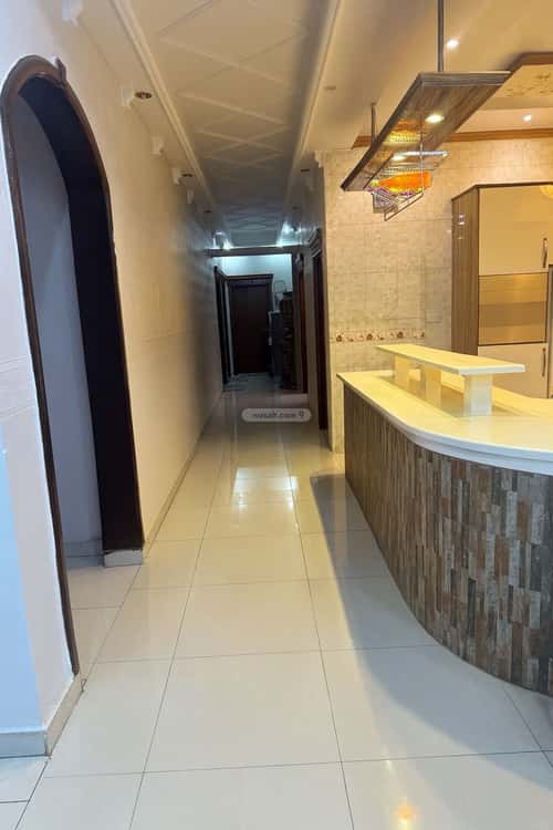 5 bedroom apartment in Al Marwa