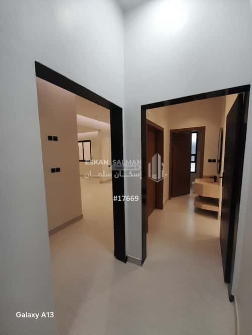 دور 163 متر مربع ب 5 غرف السعادة، شرق الرياض، الرياض