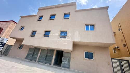 Apartment with 6 Bedrooms Al-Hamra - Al-Jubail, Jubail