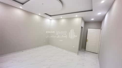 Apartment with 6 Bedrooms Al-Hamra - Al-Jubail, Jubail