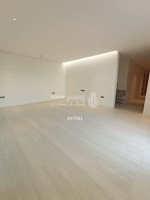 Apartment with 5 Bedrooms Al-Hamra, East Riyadh, Riyadh