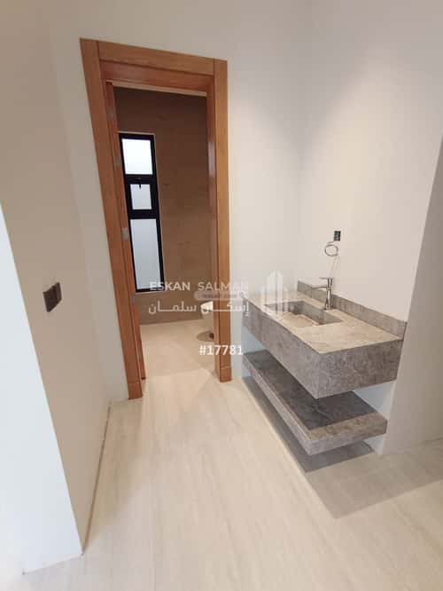 Apartment with 5 Bedrooms Al-Hamra, East Riyadh, Riyadh