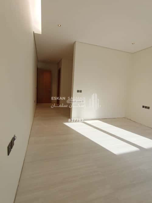 دور 318 متر مربع ب 5 غرف الحمراء، شرق الرياض، الرياض