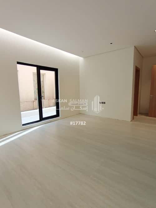 Floor 318 SQM with 5 Bedrooms Al-Hamra, East Riyadh, Riyadh