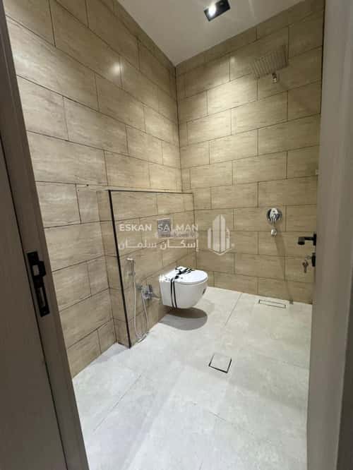 Floor 343 SQM with 4 Bedrooms Qurtubah, East Riyadh, Riyadh