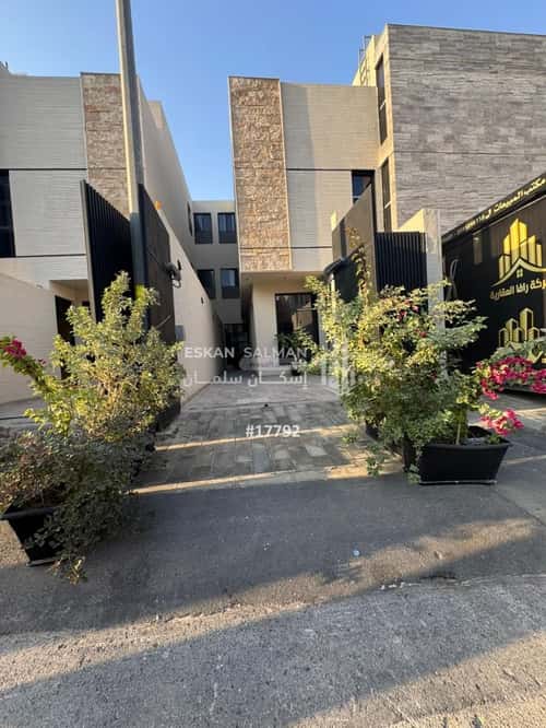 دور 343 متر مربع ب 4 غرف قرطبة، شرق الرياض، الرياض