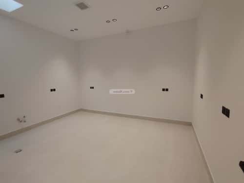 فيلا 4 غرف في الجنادرية