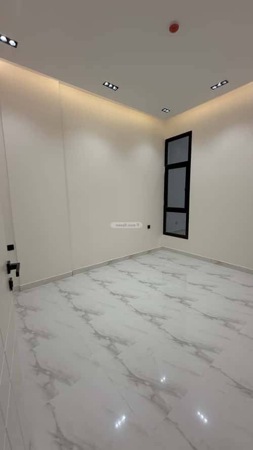 Apartment with 3 Bedrooms Az-Zahra, West Riyadh, Riyadh