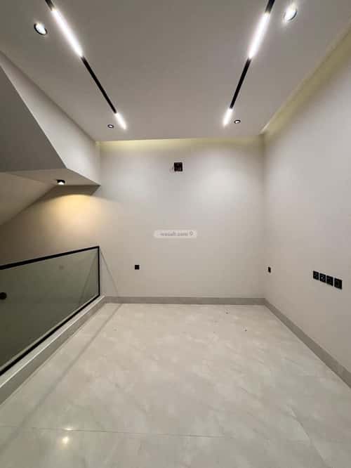 5 bedroom villa in Al Mahdiyyah