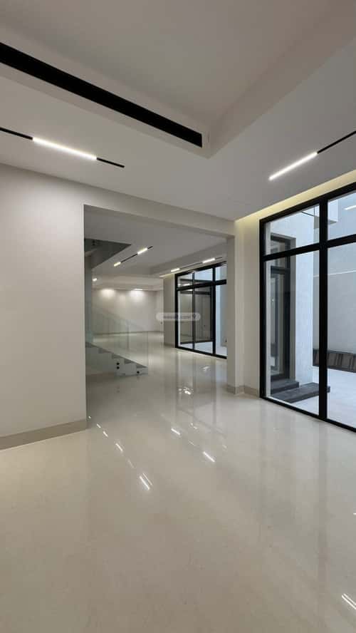 فيلا 375 متر مربع جنوبية على شارع 20م المهدية، غرب الرياض، الرياض