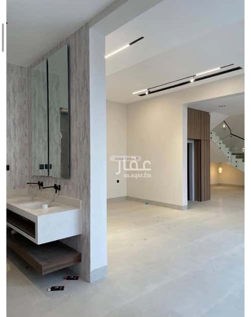 فيلا 422 متر مربع شرقية على شارع 20م المهدية، غرب الرياض، الرياض