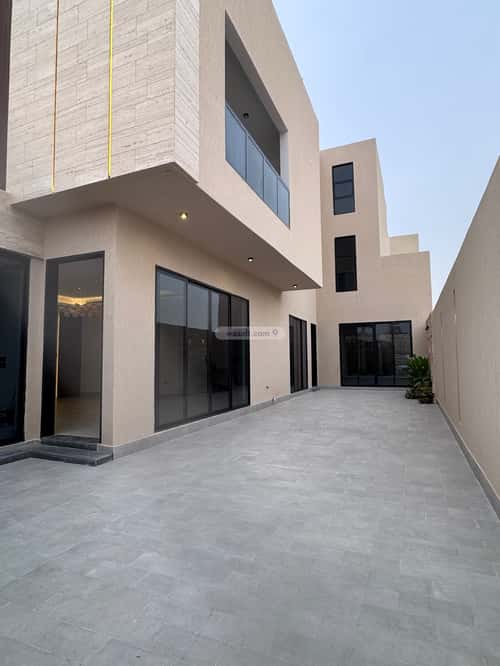 6 bedroom villa in Al Mahdiyyah