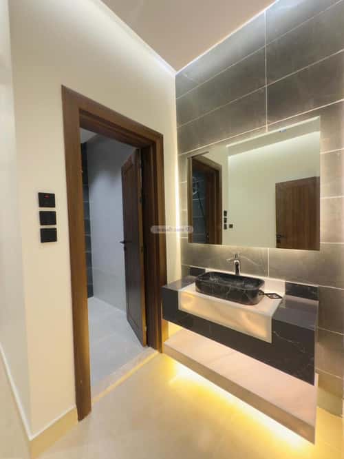 4 bedroom apartment in Al Rawdah