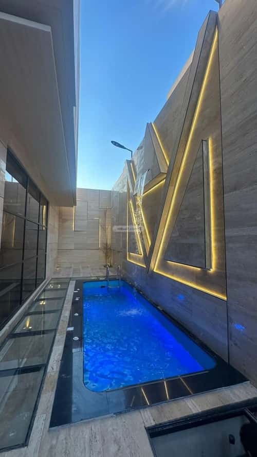 فيلا 405 متر مربع شرقية على شارع 15م المهدية، غرب الرياض، الرياض