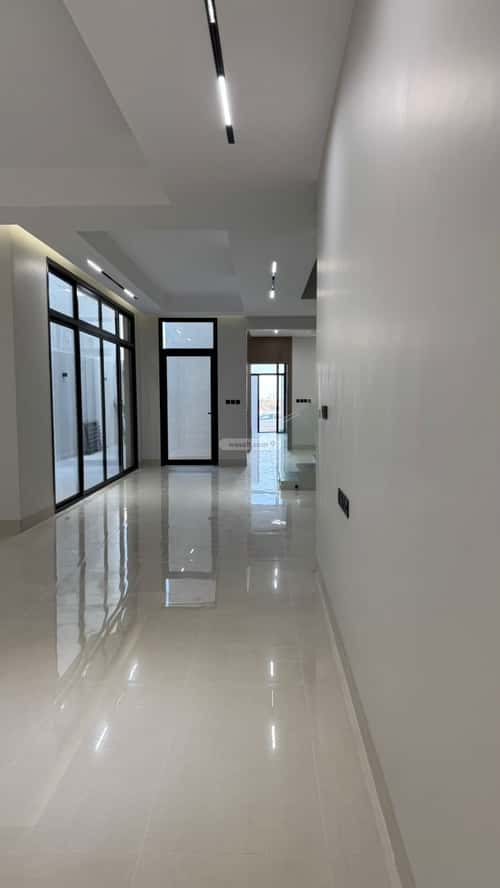Villa 375 SQM Facing South on 20m Width Street Al-Mahdiyah, West Riyadh, Riyadh