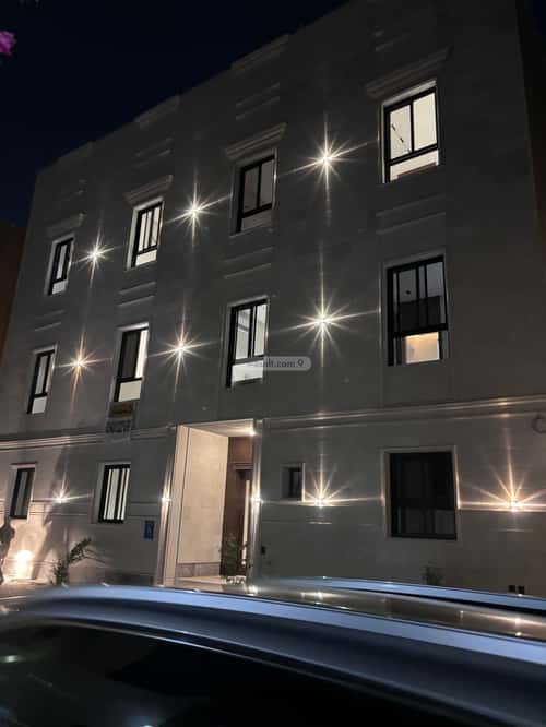 Building 497 SQM with 3 Floors Facing East Ad-Dobbat, Central Riyadh, Riyadh