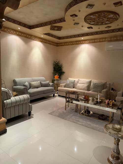 فيلا 448 متر مربع شمالية على شارع 15م إشبيلية، شرق الرياض، الرياض