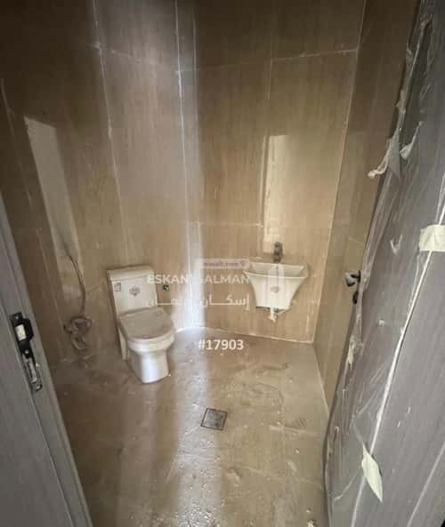 فيلا 414 متر مربع جنوبية على شارع 40م الأمواج، الخبر