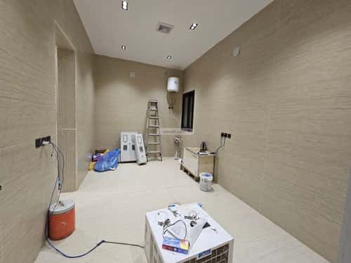 Floor with 4 Bedrooms Al- Nadwah, East Riyadh, Riyadh